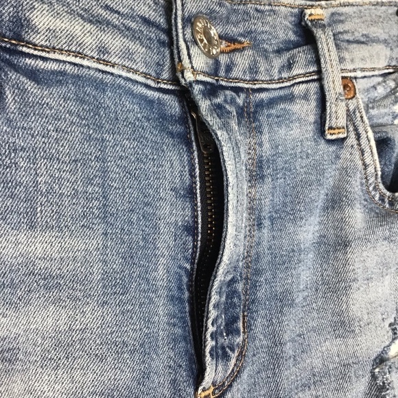 AGOLDE Sophie Crop Jeans with Chewed Hem and Waistband. - Picture 13 of 15